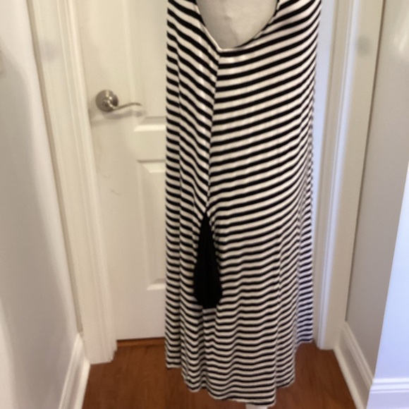 Time and Tru Black and White Striped Midi Dress - Picture 2 of 4